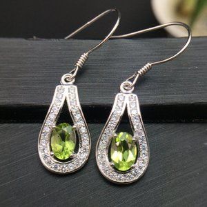 Women's Pair of Green Peridot Gem Stone 925 Sterling Silver Drop Dangle Earrings